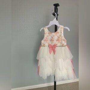 Elegant Pink and Cream Tulle Dress